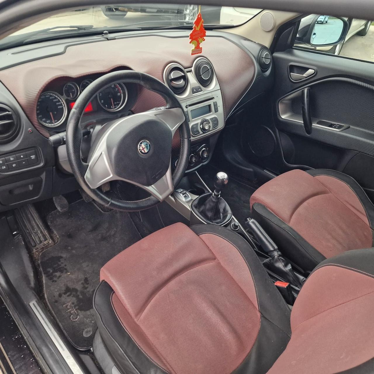 Alfa Romeo MiTo 1.4 T 155 CV Distinctive Premium Pack