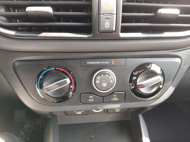 Hyundai i10 NUOVA PE MY25 5P 1.0 MT CONNECTLINE