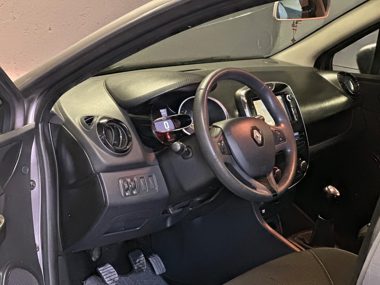 Renault Clio 1.2 75CV 5 porte Live