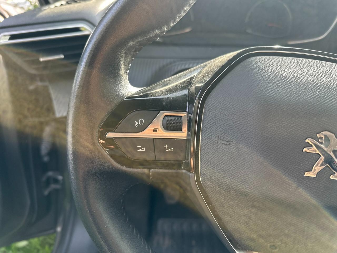 PEUGEOT 208 II 2019 - 208 1.2 puretech Allure s&s 100cv