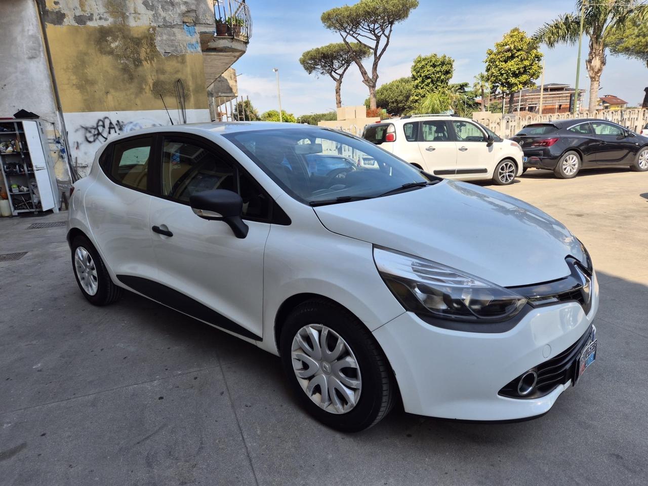 Renault Clio 1.5 dCi 8V 75CV 5 porte Van autocarro