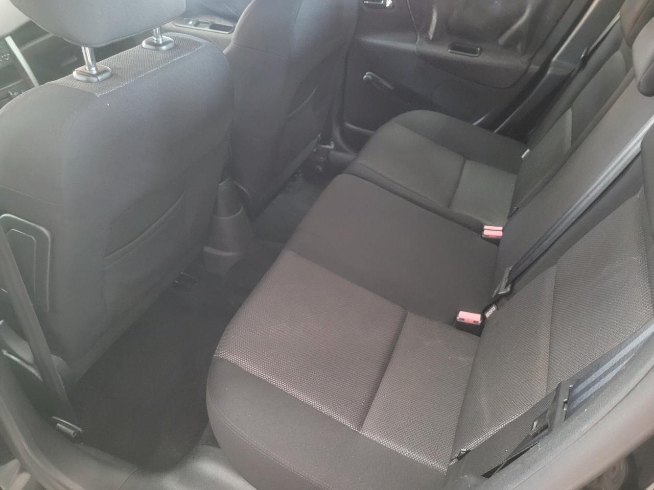 Peugeot 207 1.4 8V 75CV 5p. X Line