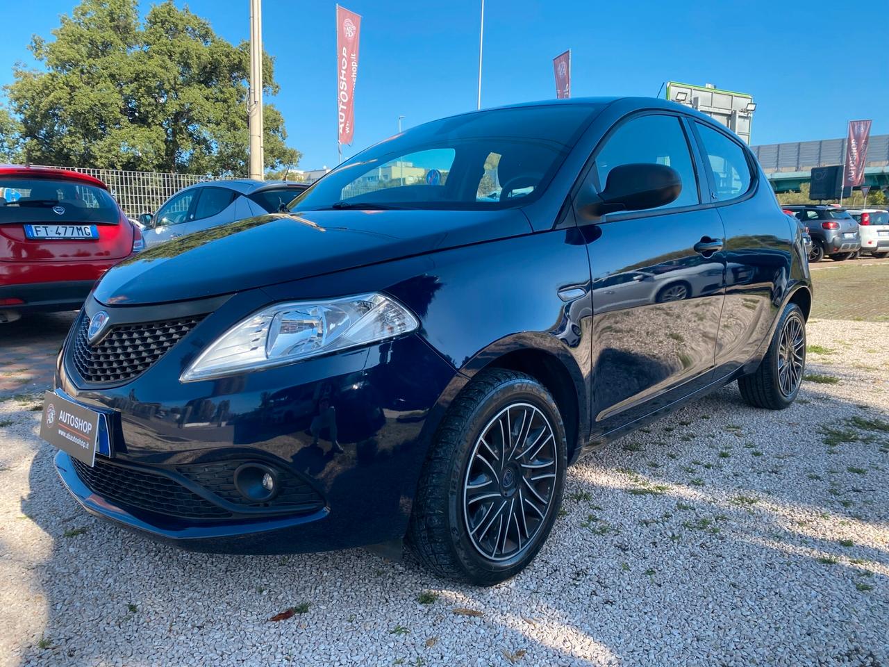 LANCIA - Ypsilon - 1.2 69 CV 5p. GPL Ecochic Ele.Bl - NEOPATENTATI - FINANZIABILE - PERMUTE