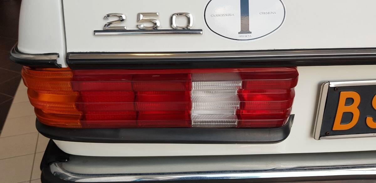 Mercedes Classe E 250 BZ 6L 140CV **ASI CONSERVATA E ORIGINALE**