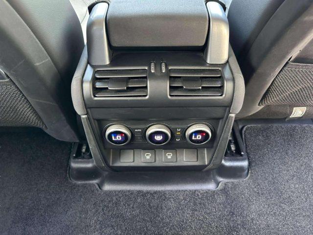 LAND ROVER Defender 110 3.0D I6 250 CV AWD Auto SE