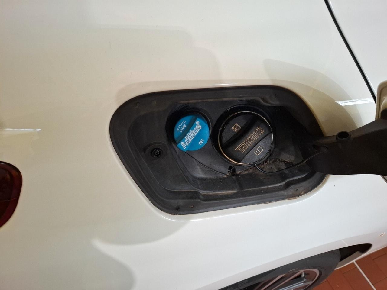 Bmw 116d Advantage modello 2020 Navi Tagliandata Bmw