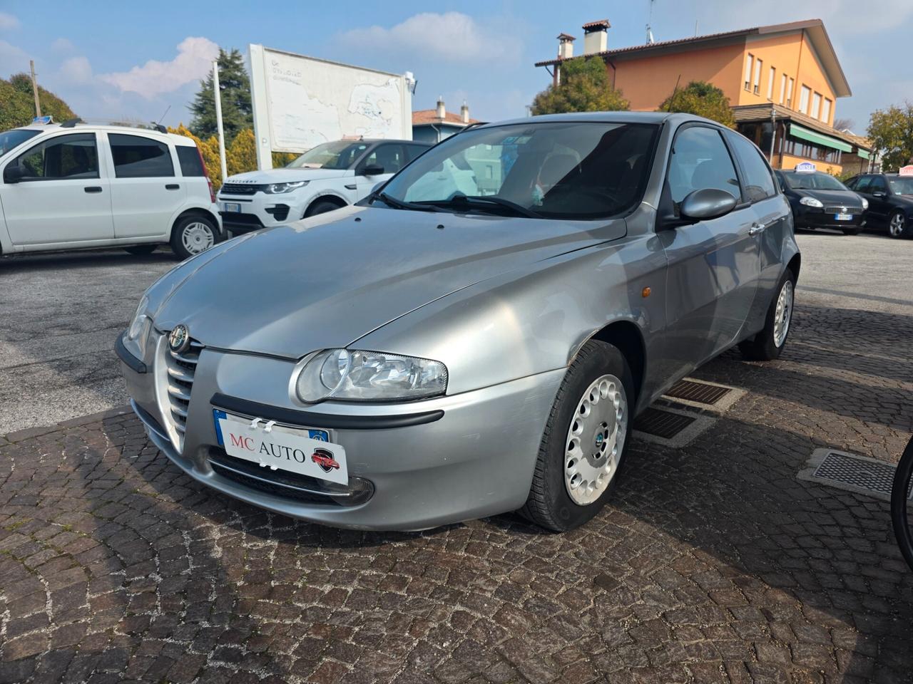 Alfa Romeo 147 1.6i 16V Twin Spark cat 3p. Con 251.000