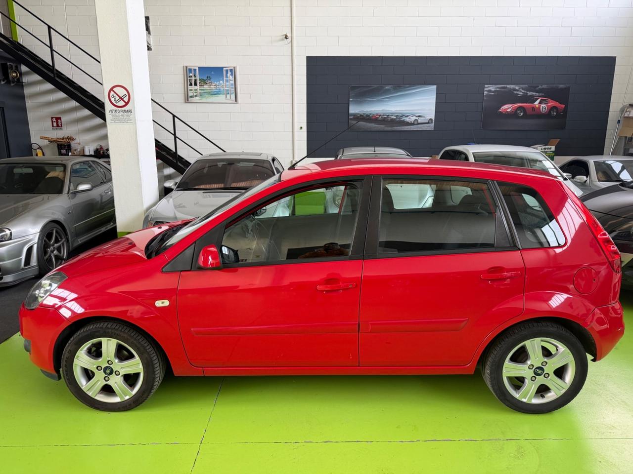 Ford Fiesta 1.2 16V 75cv 5p. NEOPATENTATI