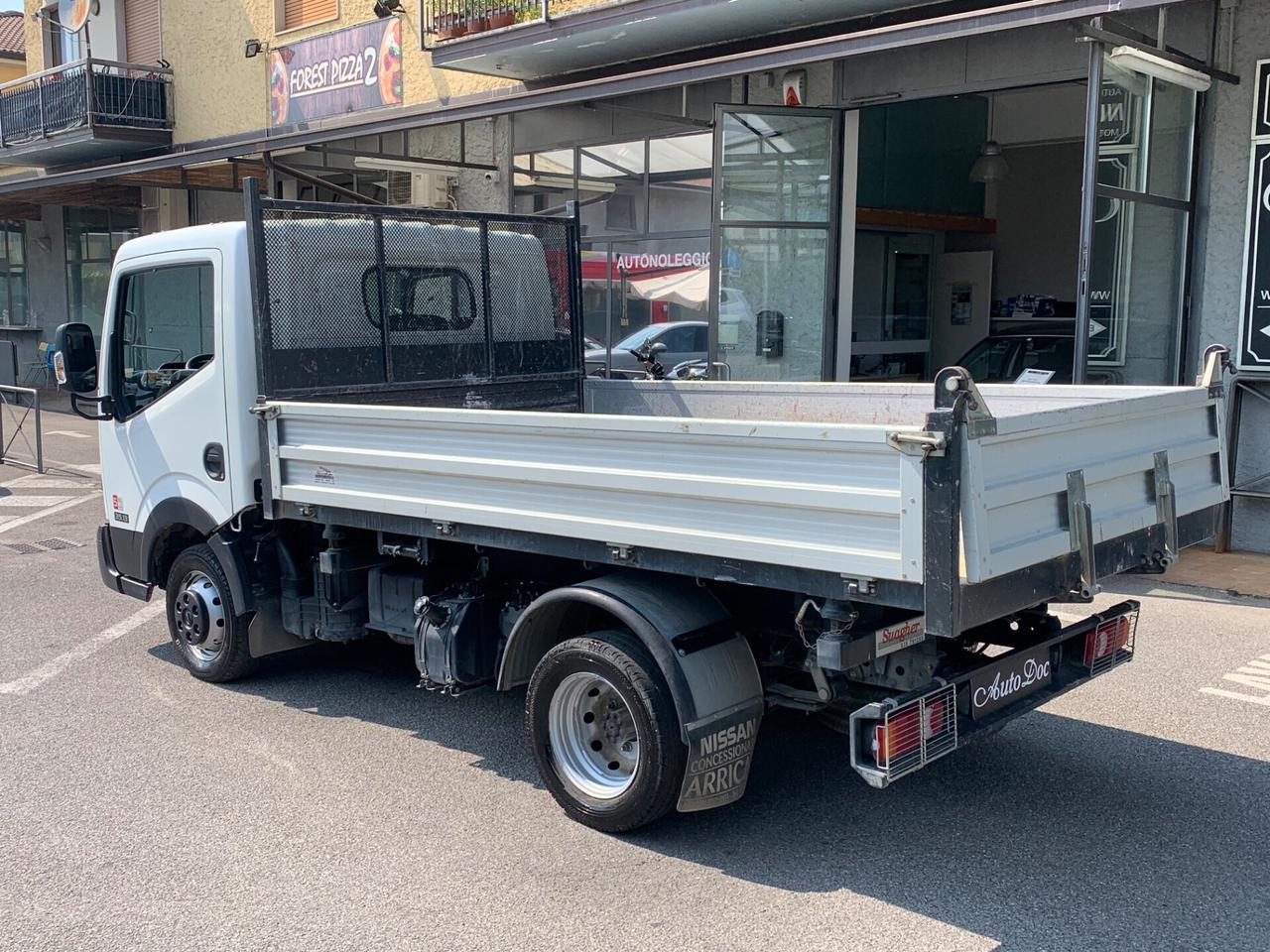 NISSAN NT400 35.13 RIBALTABILE POCHISSIMI KM!!