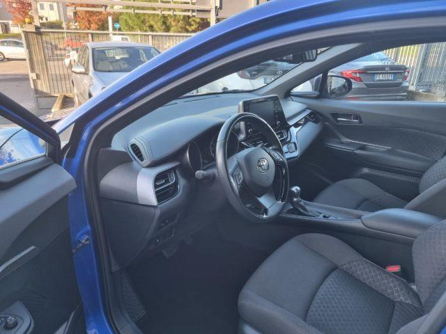 TOYOTA C-HR 1.8 Hybrid E-CVT Active
