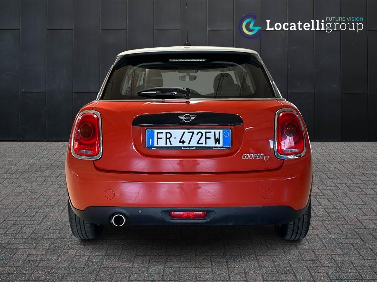 MINI Mini IV F55 2018 5p - Mini 5p 1.5 Cooper D Boost