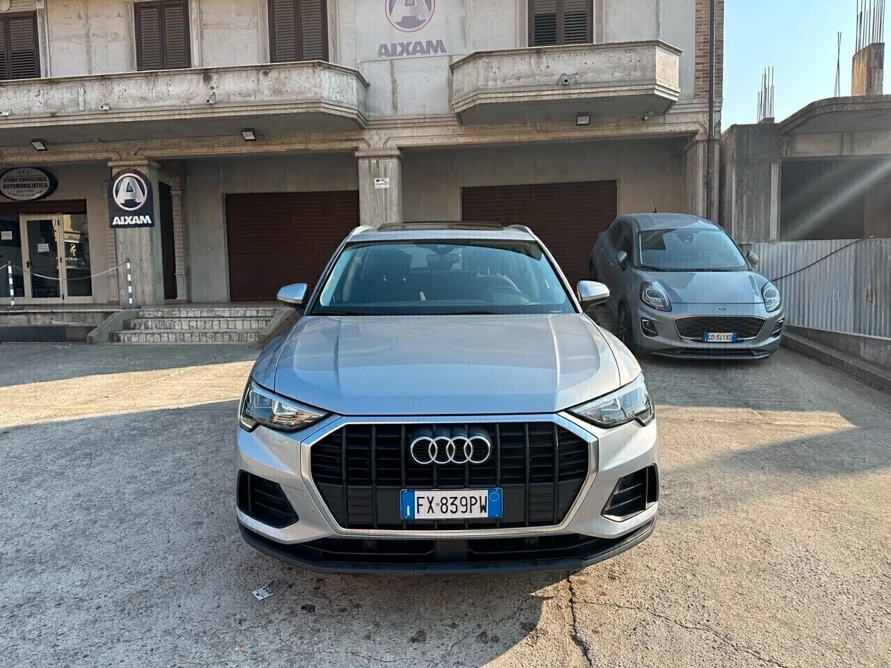 Audi Q3 35 2.0 Tdi 150CV S-tronic *Tetto Panoramico*