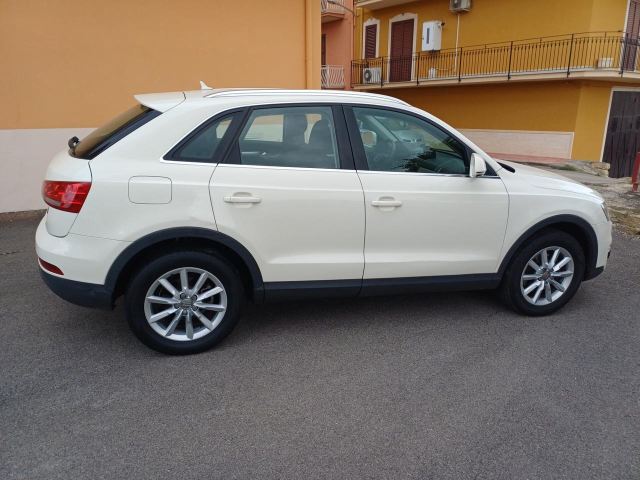Audi Q3 tdi 2.0 Cv 140 2 Wd Business Plus Fuoristrada/Suv