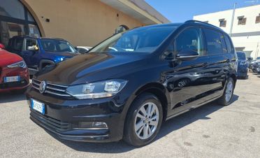 Volkswagen Touran 2.0 TDI 115 CV DSG 7 POSTI!