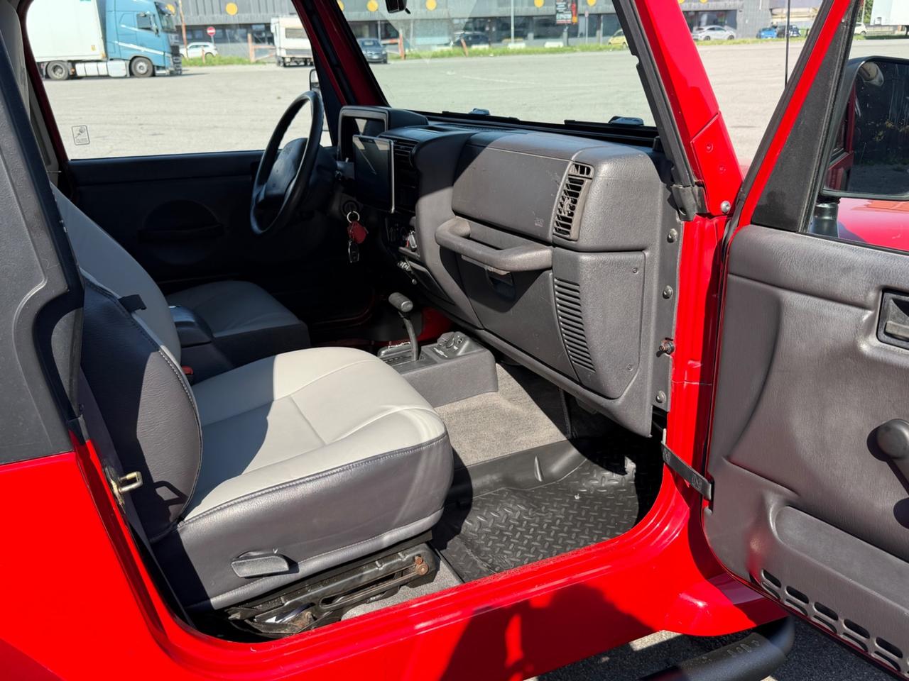 Jeep Wrangler 4.0 cat Sport asi