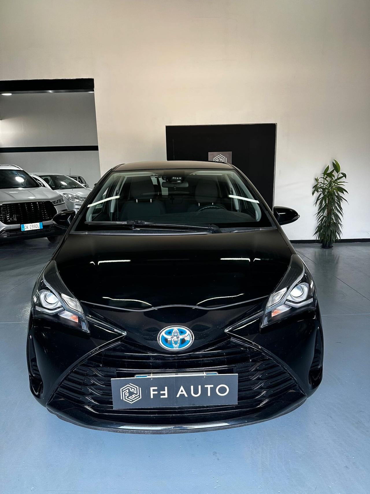 Toyota Yaris 1.5 Hybrid 5 porte Active