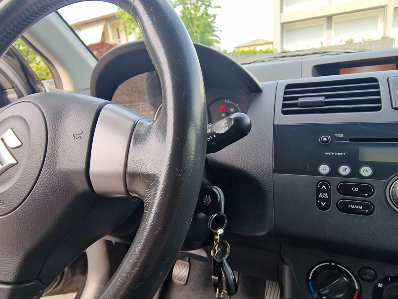 Suzuki Swift 1.3 4x4 5p. GL