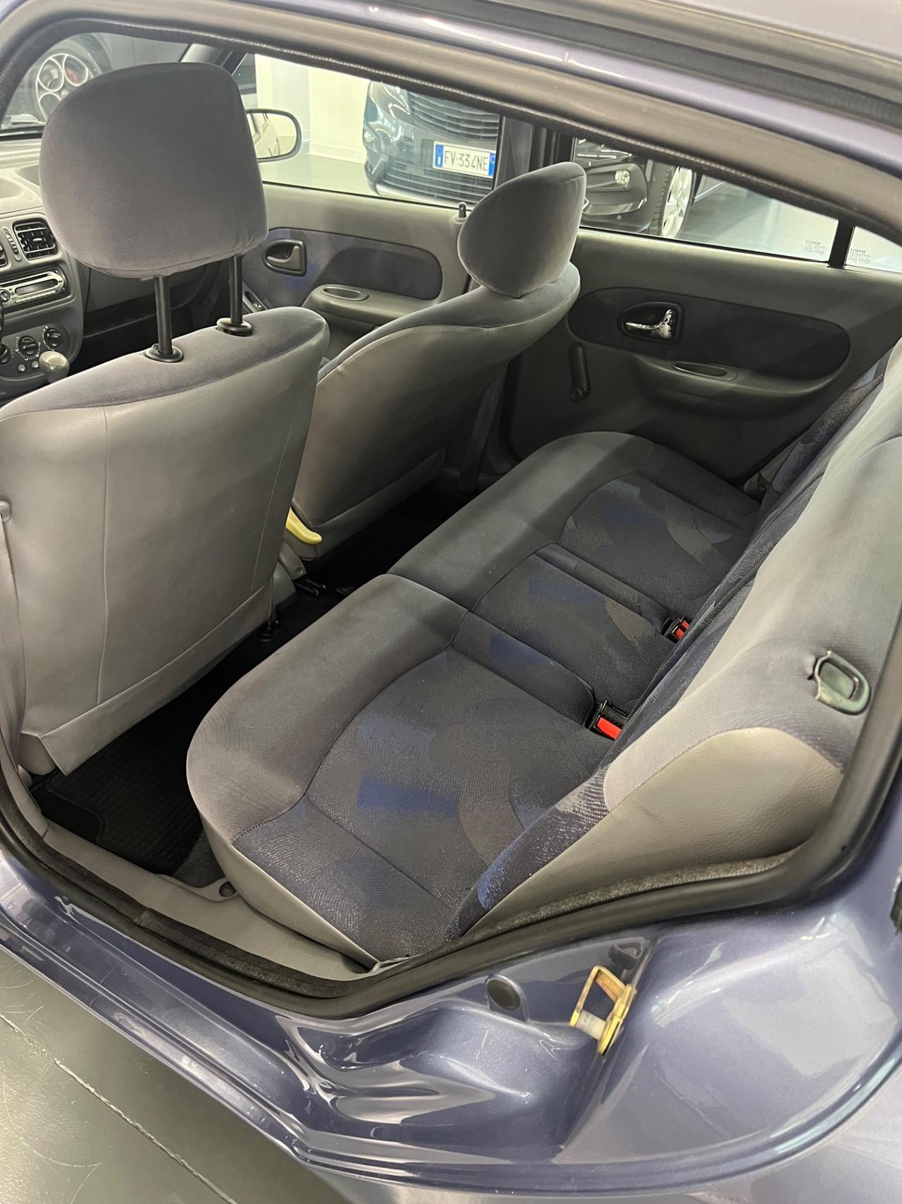 Renault Clio 1.2 cat 5 porte RT