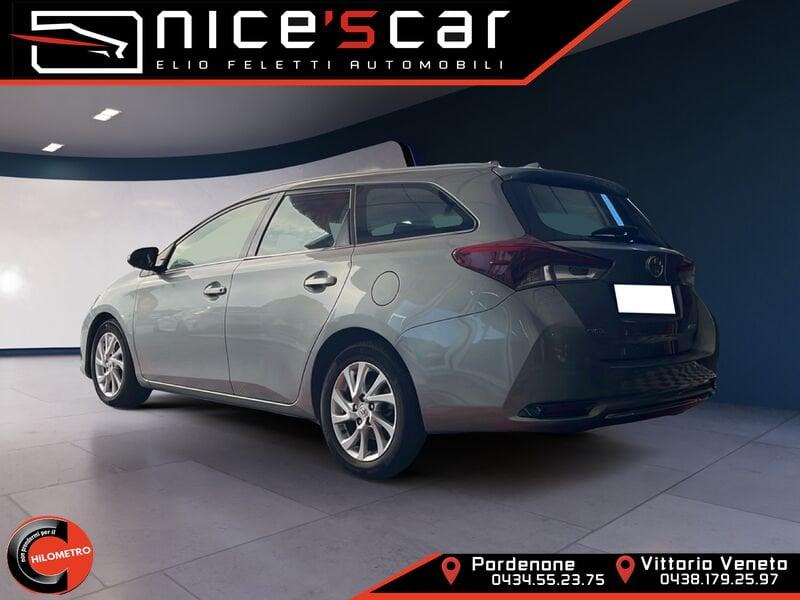 Toyota Auris Auris Touring Sports 1.6 D-4D Business