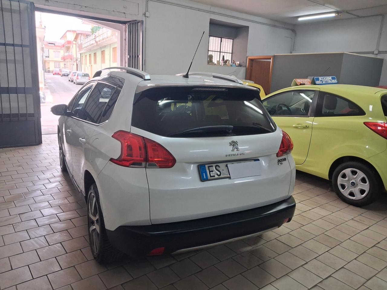Peugeot 2008 1.6 e-HDi Allure Tetto / Nav/ 2013 unico prop