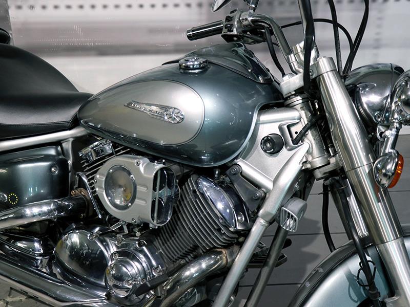 Yamaha XVS 1100 Drag Star Classic