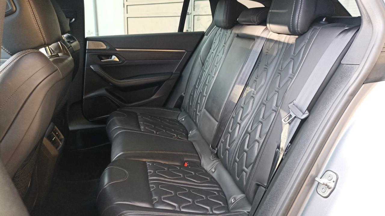 Peugeot 508 BlueHDi 180 Stop&Start EAT8 SW GT Line