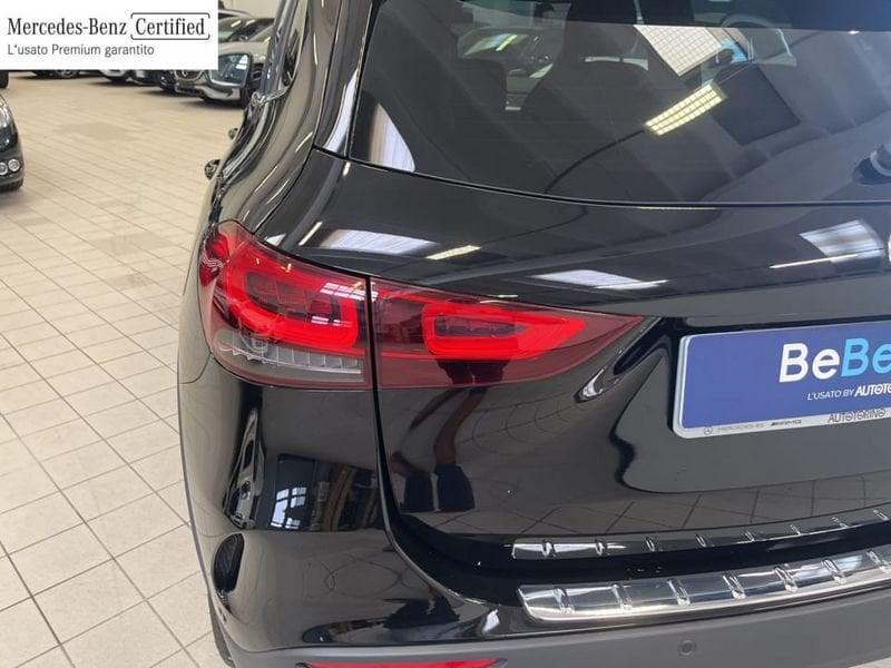 Mercedes-Benz GLA 200 D PREMIUM AUTO