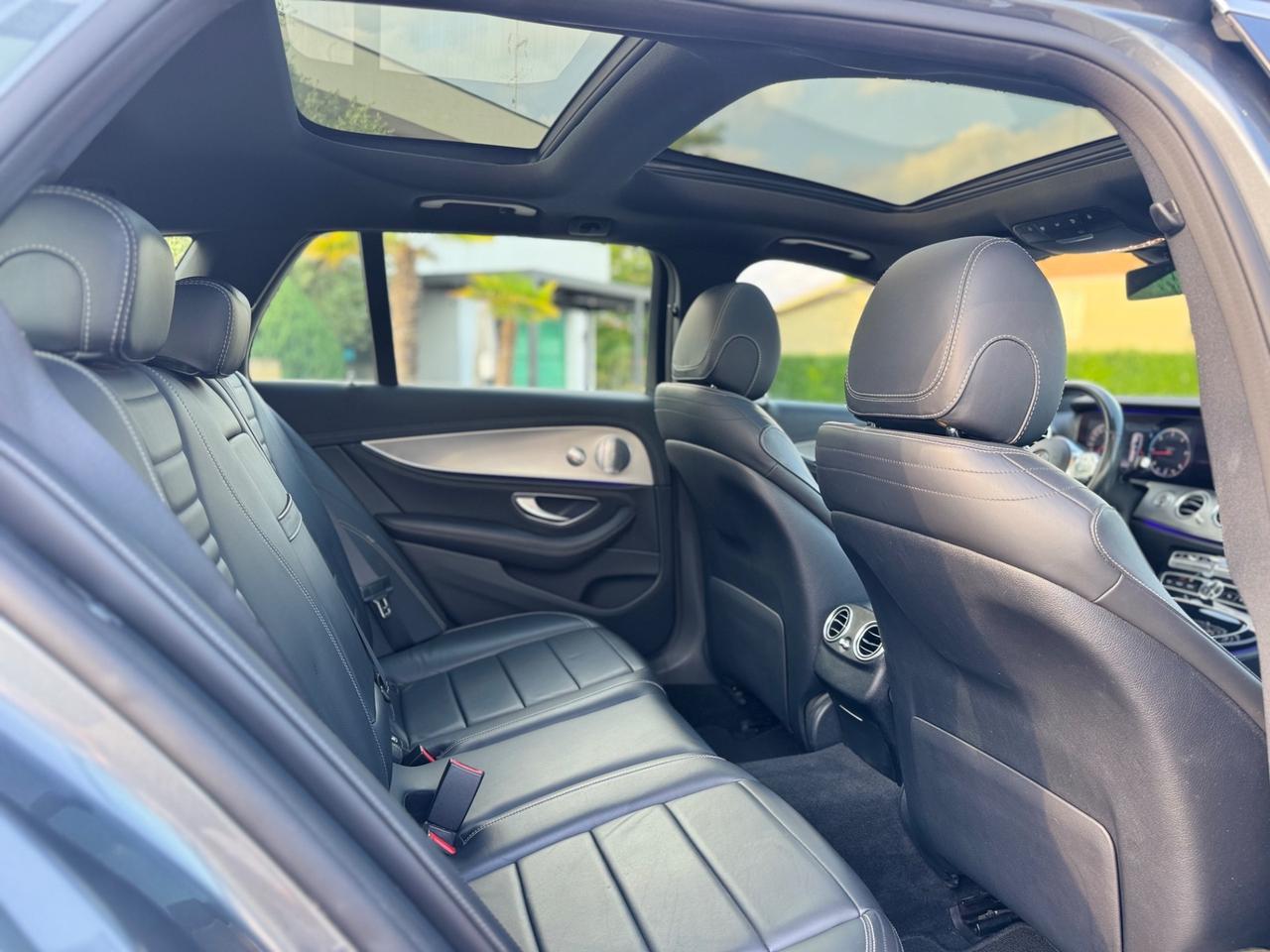 Mercedes-benz E 220 d S.W. Auto Premium Plus AMG 4 MATIC .