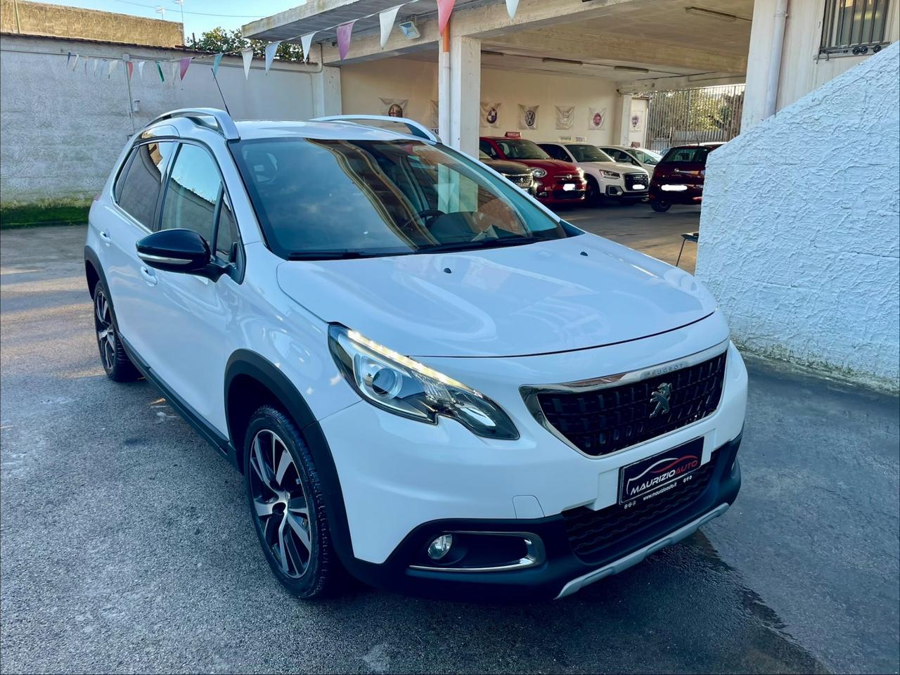 Peugeot 2008 BlueHDi 120 S&S Allure retrocamera navigatore ecc