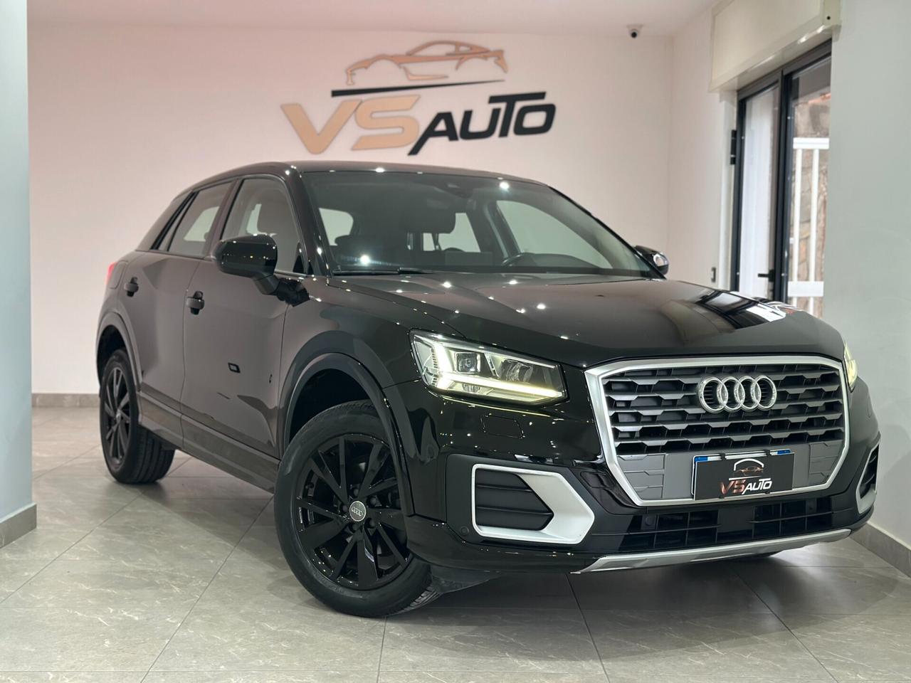 Audi Q2 30 TDI Identity Black