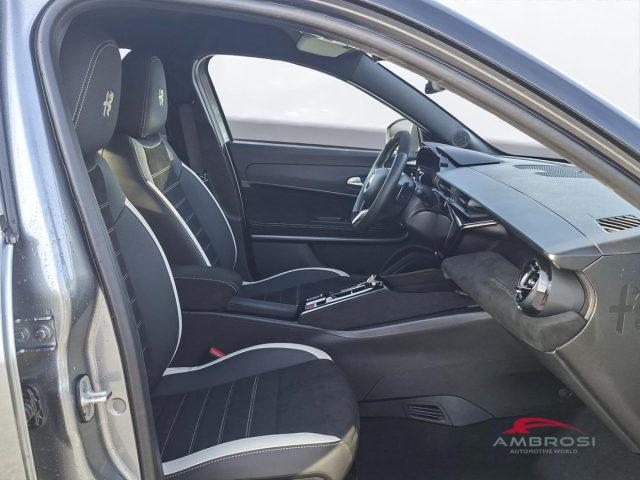 ALFA ROMEO Junior ibrida Edizione Milano Cortina 2026 1.2 145CV Hybr