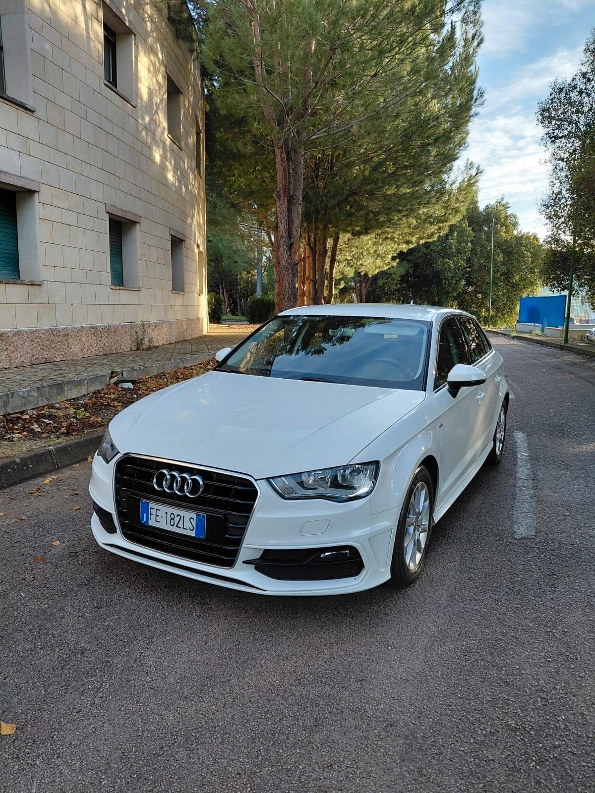 Audi A3 SPB 1.6 TDI clean diesel quattro Ambition
