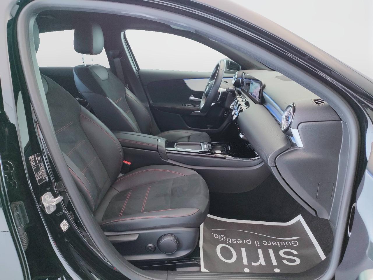 Mercedes-Benz Classe A - V177 2023 - A 250 e phev AMG Line Advanced Plus auto