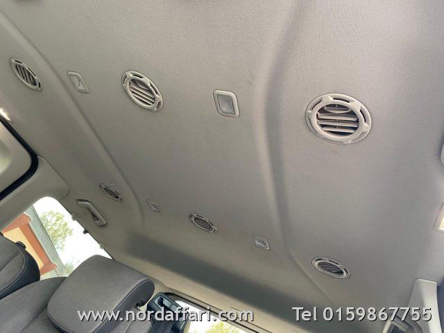 FORD Tourneo Custom 320 2.0 TDCi 130CV PC Titanium 9 POSTI