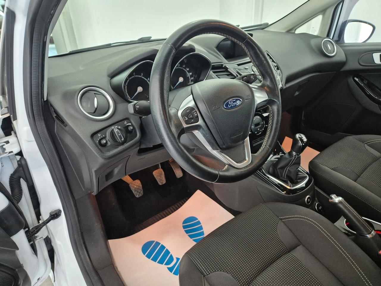 Ford Fiesta 1.4 GPL Titanium