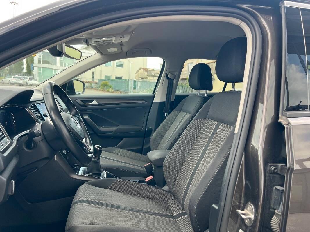 Volkswagen T-Roc 1.6 tdi Style