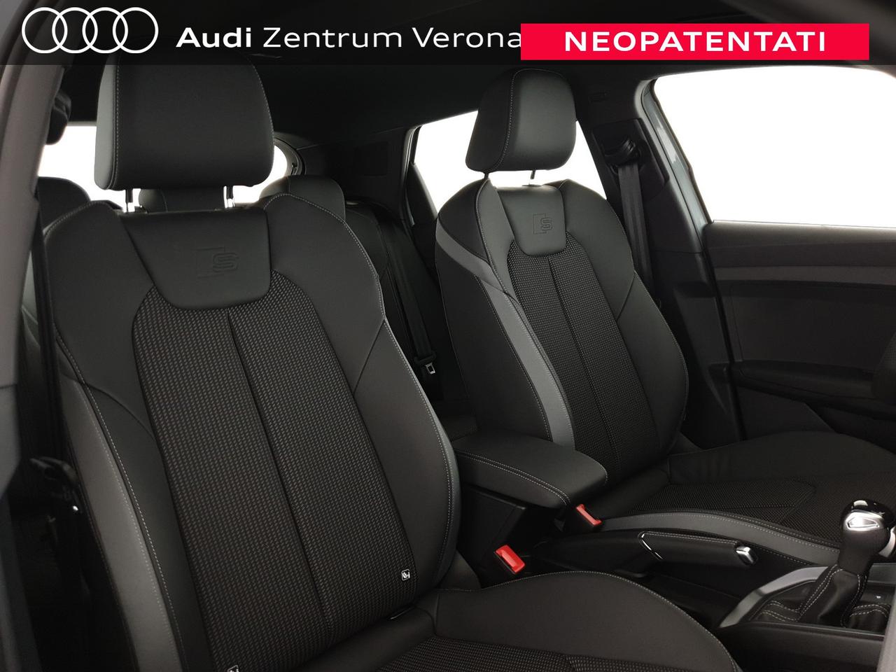 Allstreet 30TFSI 116CV S tronic Identity Contrast