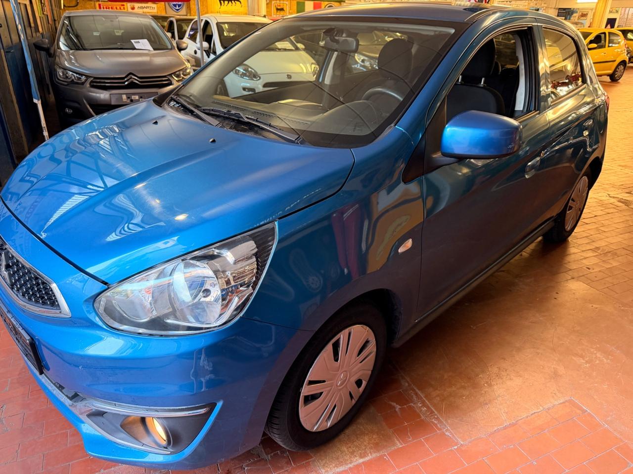 Mitsubishi Space Star 1.0 Invite