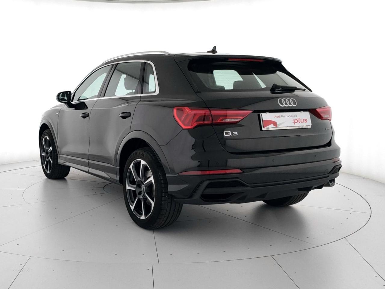 Audi Q3 40 2.0 tfsi s line edition quattro s-tronic