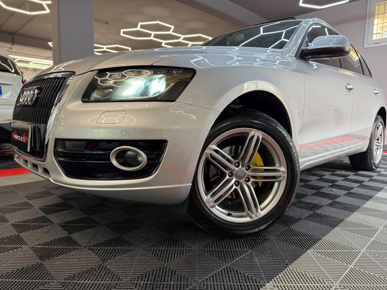 Audi Q5 2.0 TDI 170 CV quattro S tronic TETTO - FABIANOAUTO