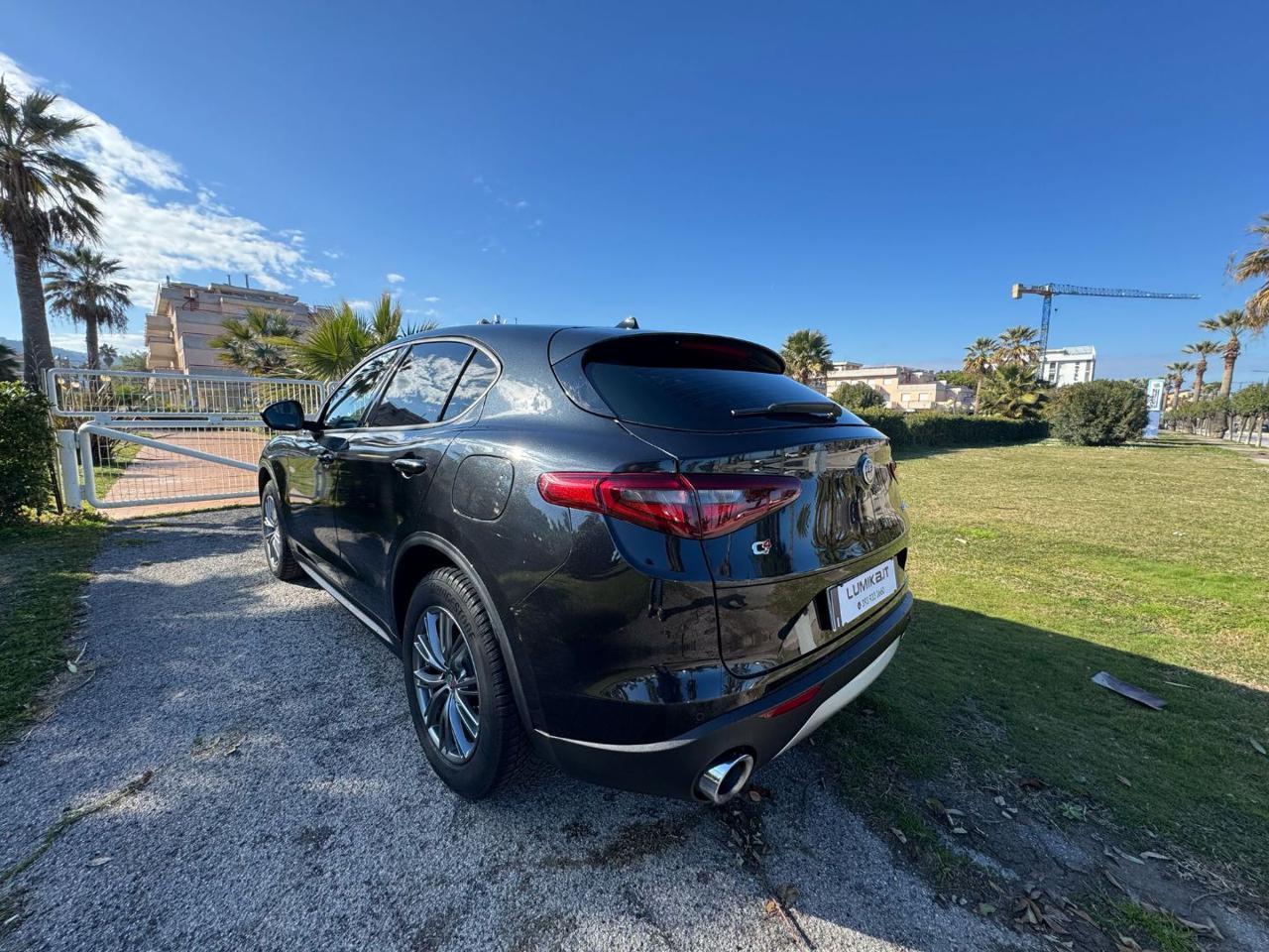 Alfa Romeo Stelvio 2.2 t Business Q4 210cv auto