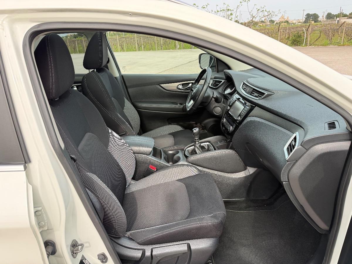 NISSAN - Qashqai - 1.5 dCi 115 CV N-Connecta; Navi; Tetto Panoramico;
