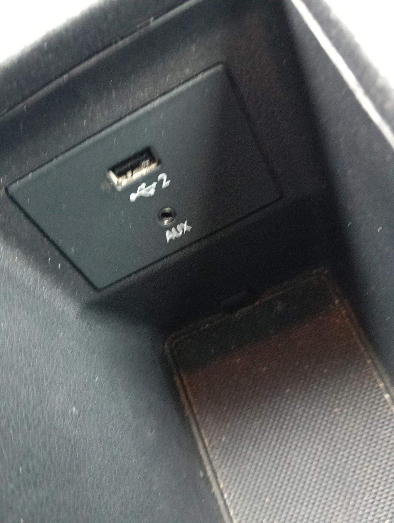 Audi Q2 30 TDI Business Design