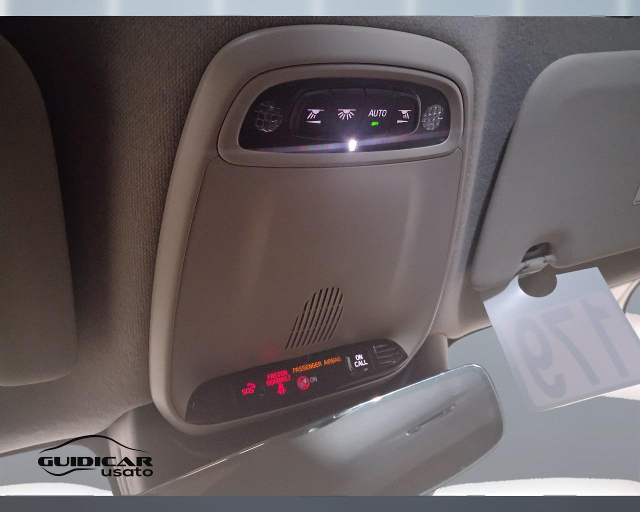 VOLVO XC40 - XC40 2.0 d3 Inscription geartronic my20