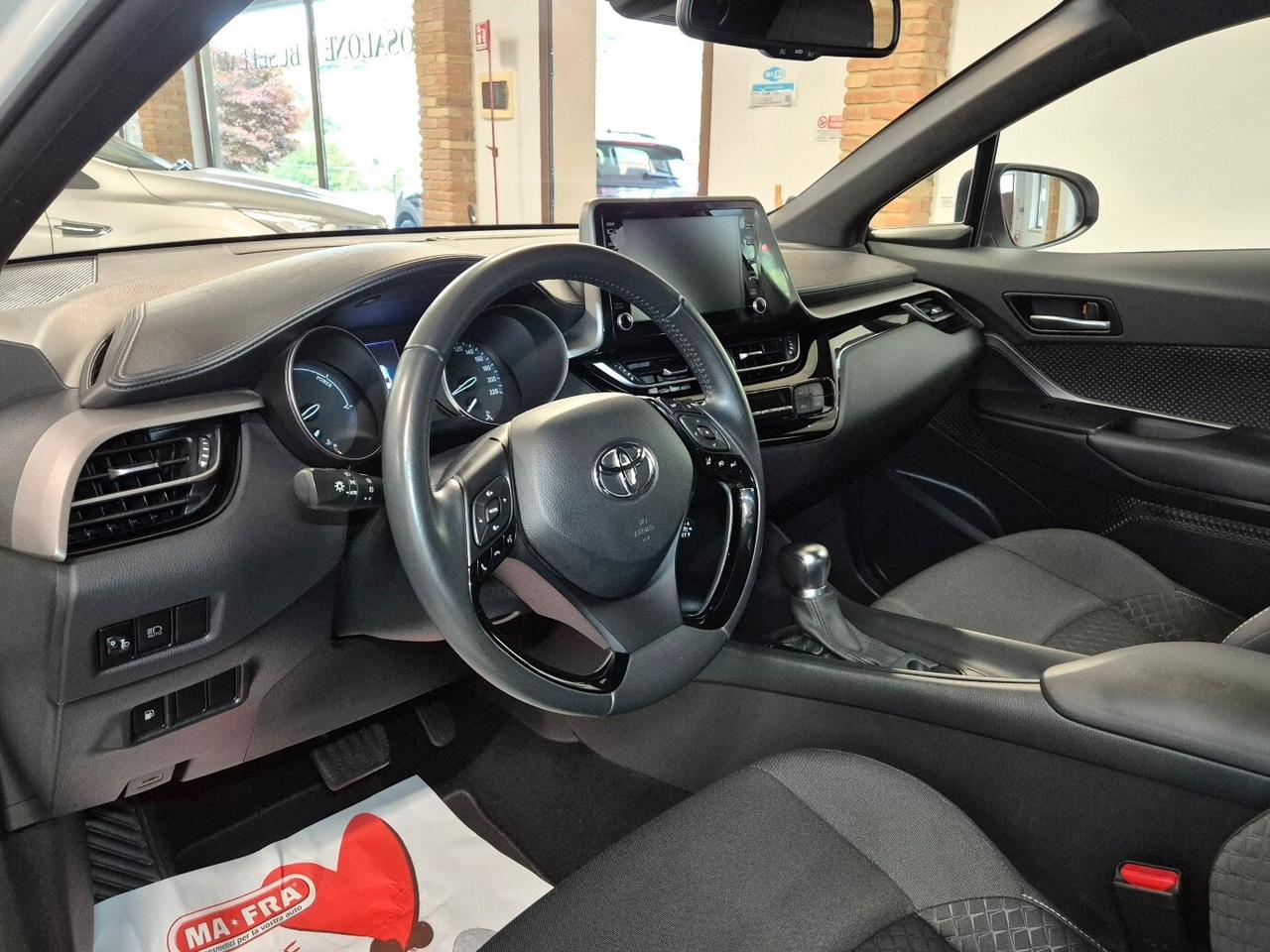 Toyota C-HR 1.8 Hybrid E-CVT Active