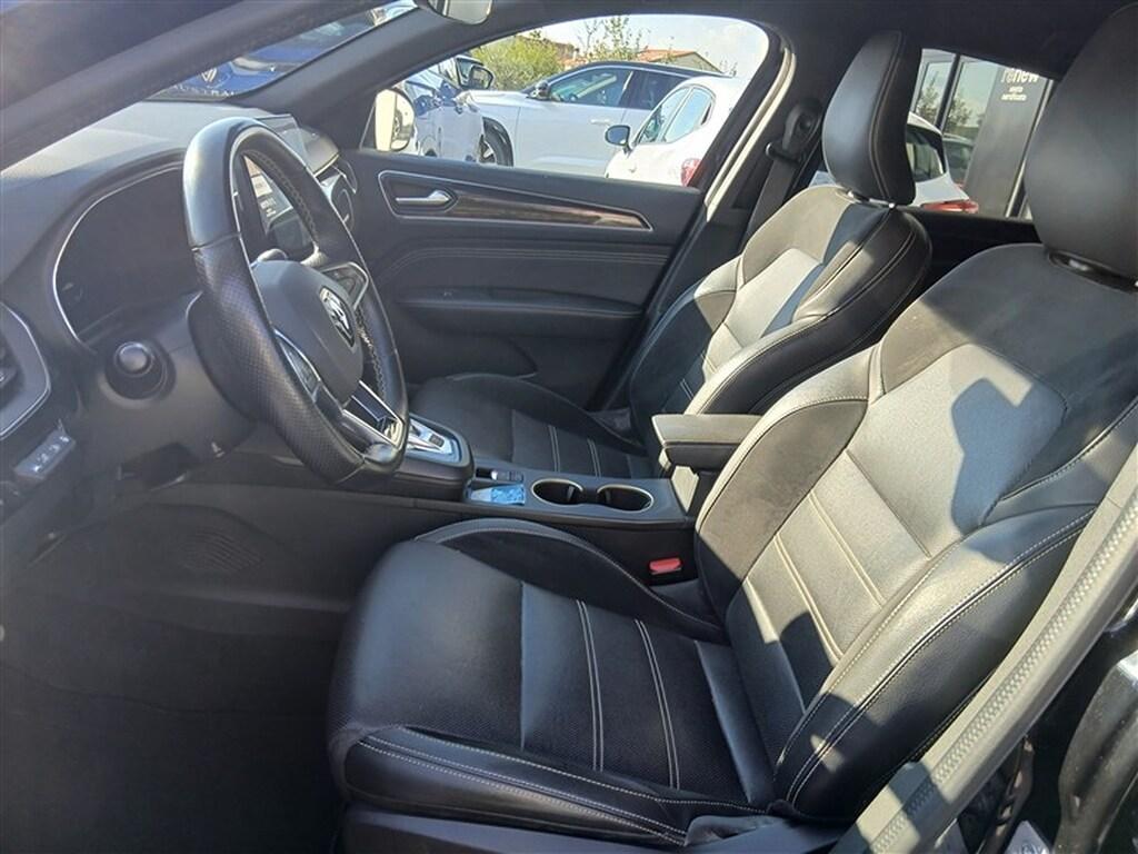 Renault Arkana 1.6 E-Tech full hybrid E-Tech Engineered Fast Track Auto