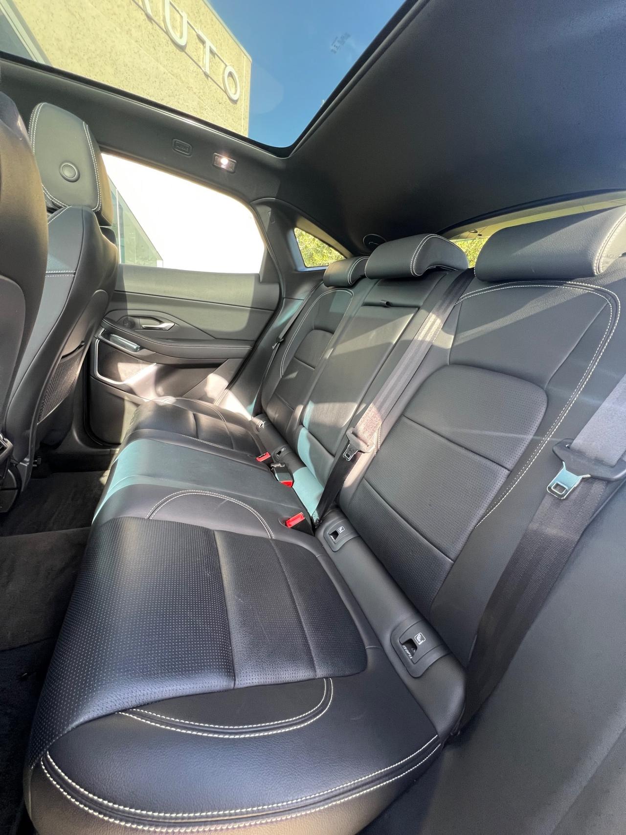 Jaguar E-Pace 2.0D I4 204 CV AWD Auto R-Dynamic SE