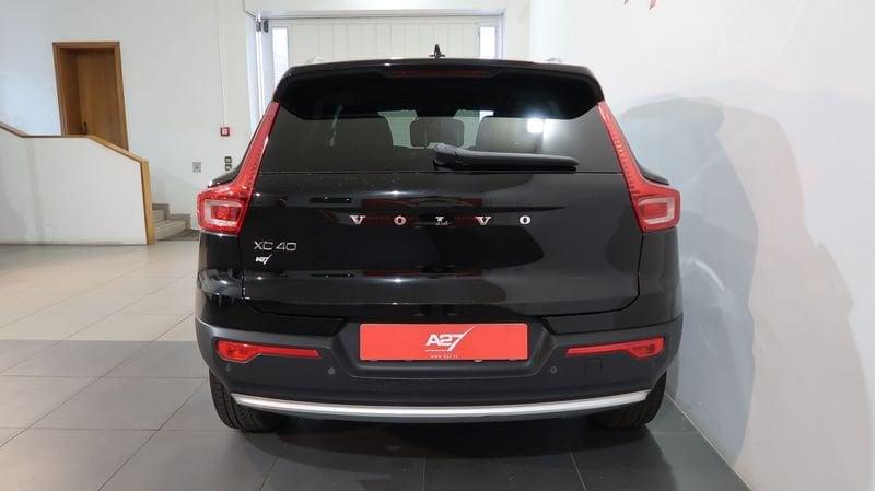 Volvo XC40 Recharge T4 Recharge Plug-in auto Essential