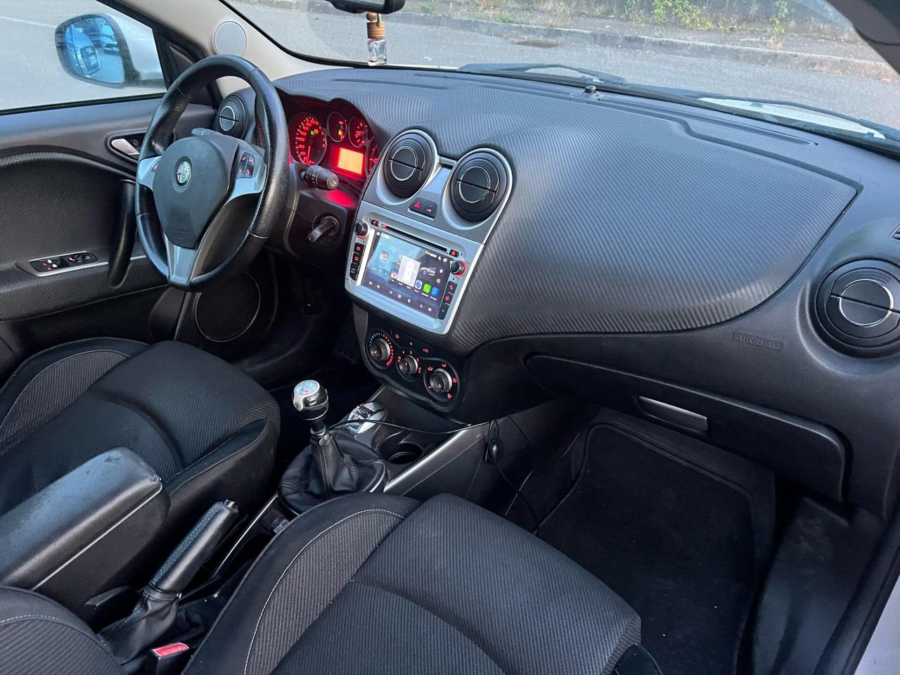 Alfa Romeo MiTo 1.6 JTDm-2 S&S Distinctive Sport Pack