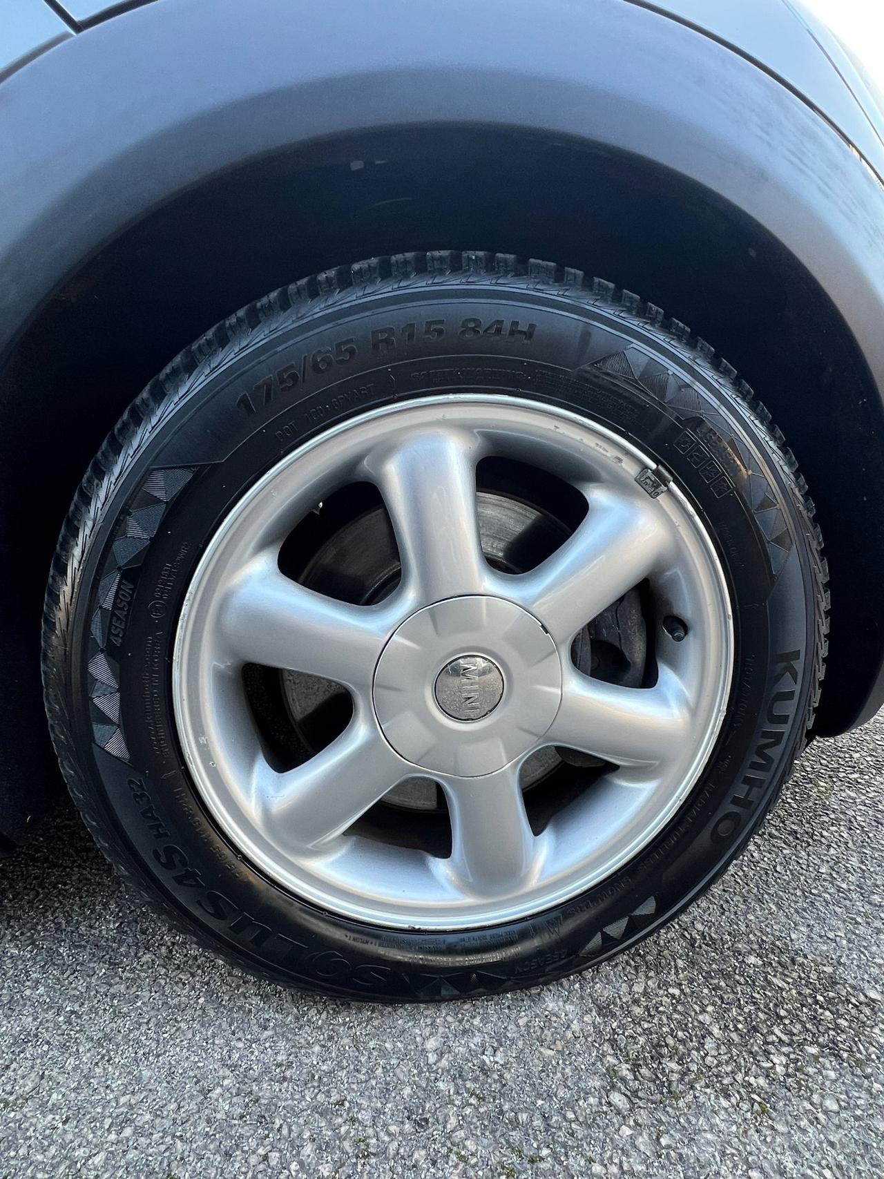 Mini 1.4 16V One neopatentati